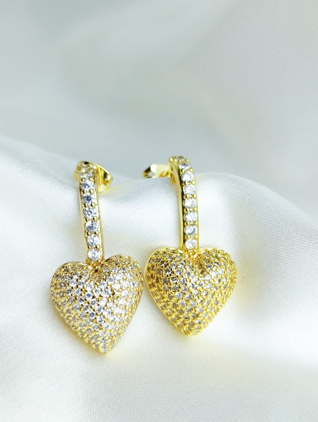 AROS DE CORAZÓN CON CIRCONIAS