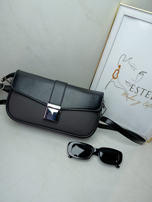 BANDOLERA NEGRA EN CUERO PREMIUM
