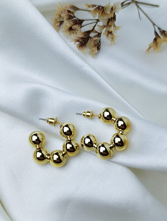 ARO DORADO ENCHAPADO CON PASANTE DE ACERO QUIRÚRGICO