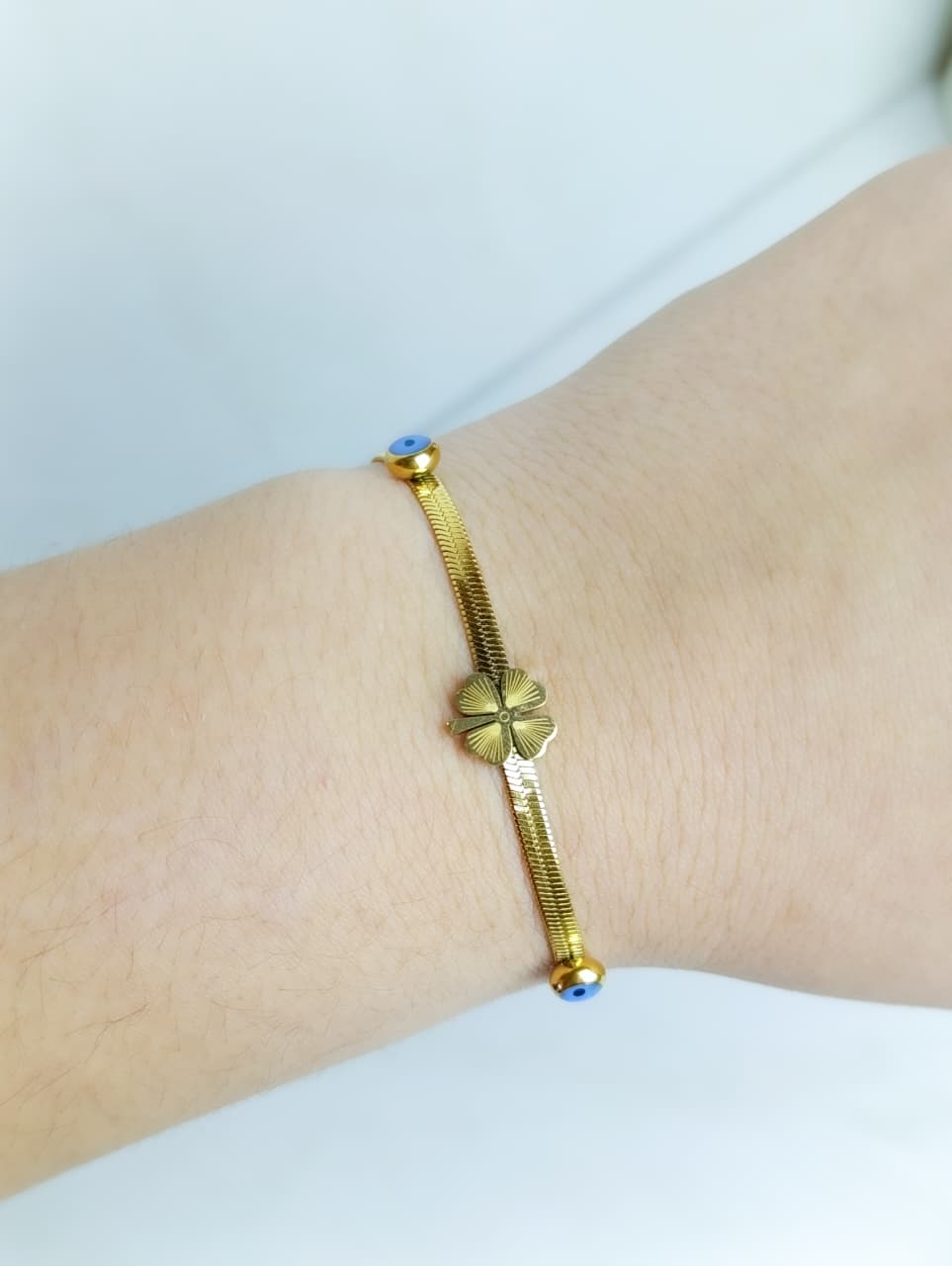 PULSERA TRÉBOL DORADA