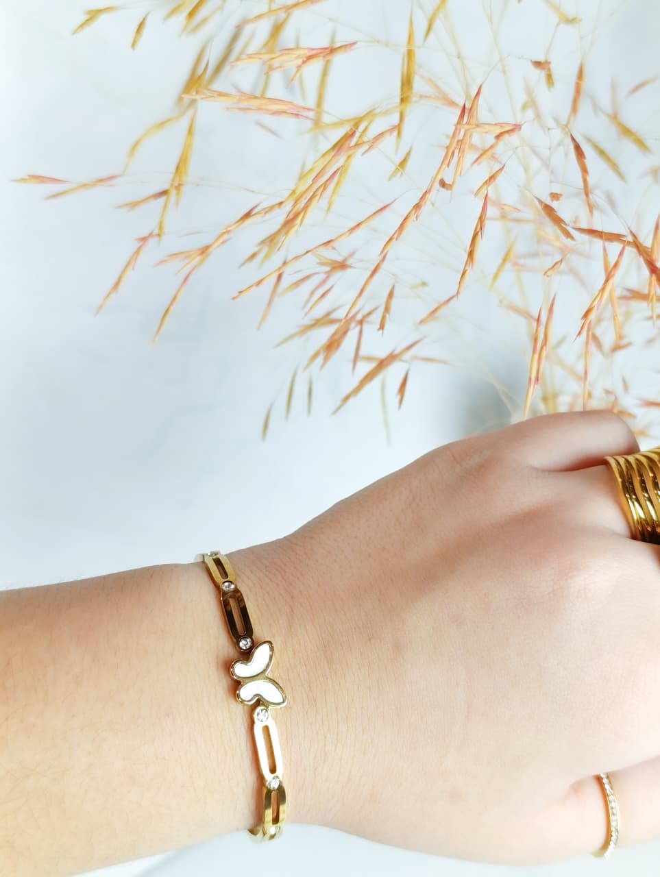 PULSERA MARIPOSA DORADA