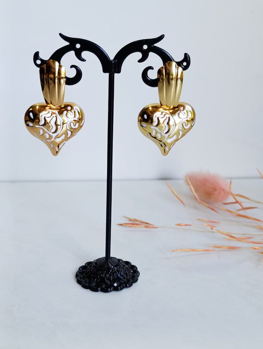 AROS CORAZÓN CALADO EN ACERO QUIRÚRGICO