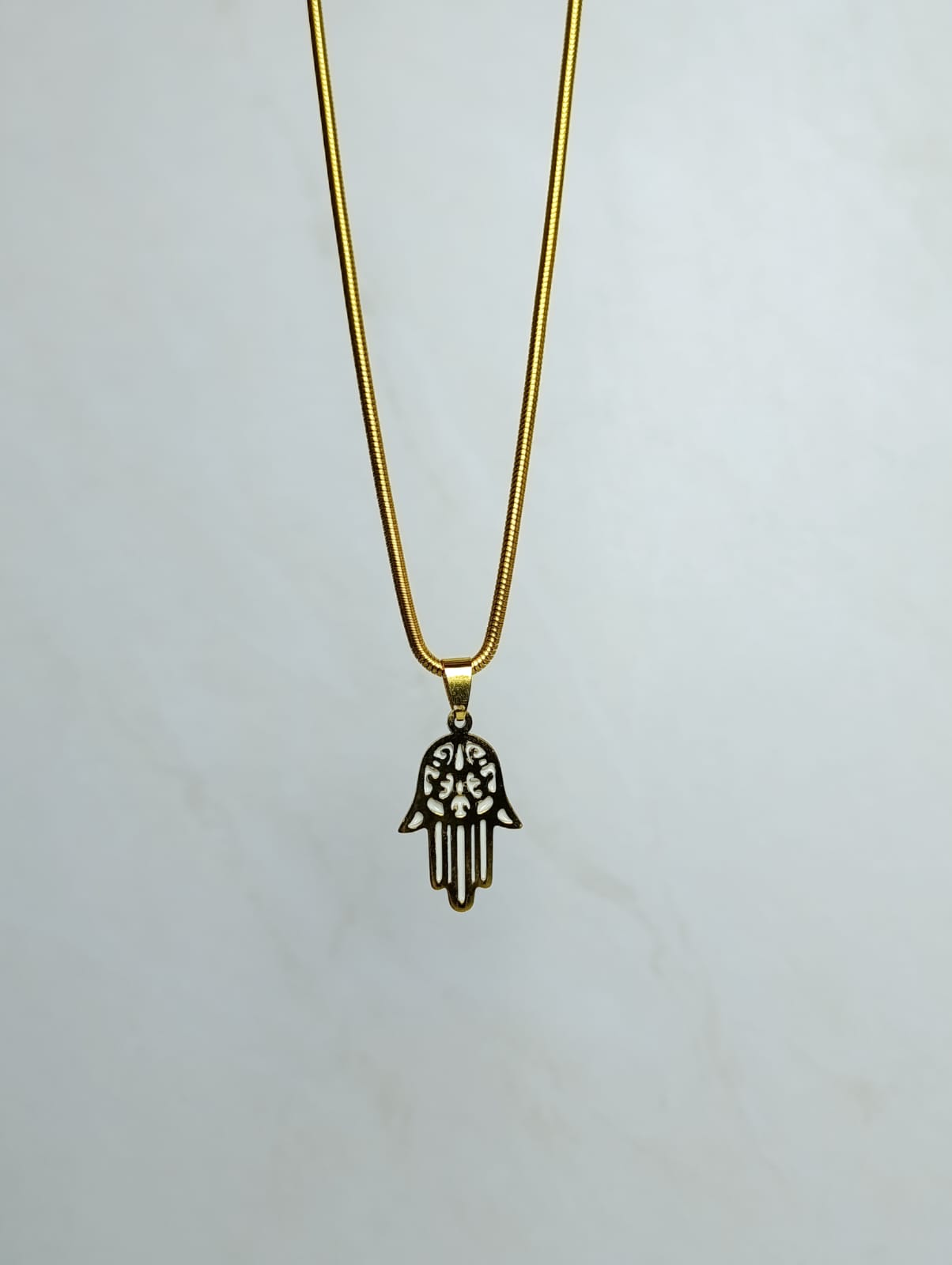 COLLAR MANO HAMSA EN ACERO QUIRURGICO